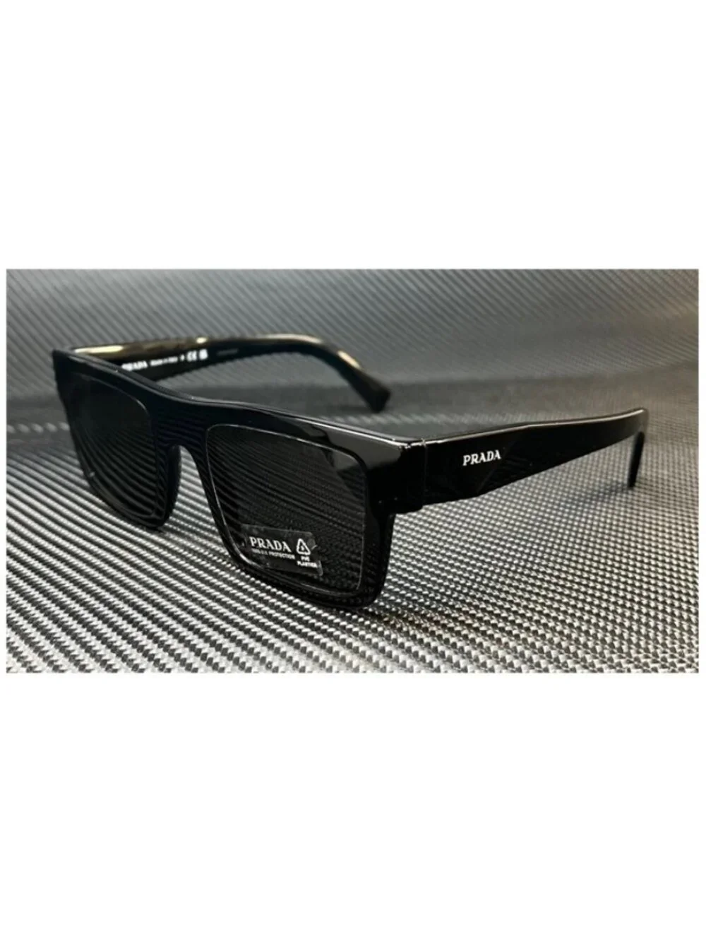 New PRADA Men  Sunglasses --145. ITEM CONDITION :New. UPC: 8056597440240.\